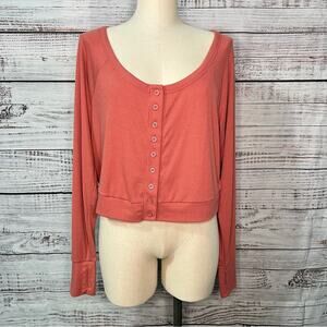 Old Navy Ultra Lite Go Dry 2X Cropped Long Sleeve Button Down Shirt Ribbed Rayon